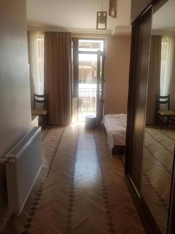 Hotel Guga Kobuleti Esterno foto