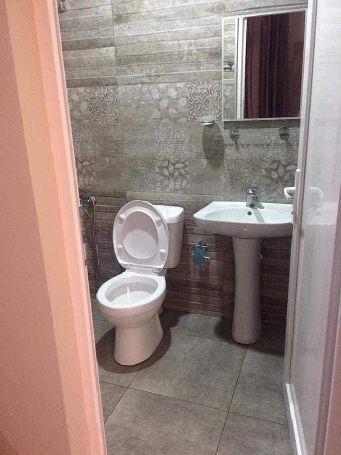 Hotel Guga Kobuleti Esterno foto
